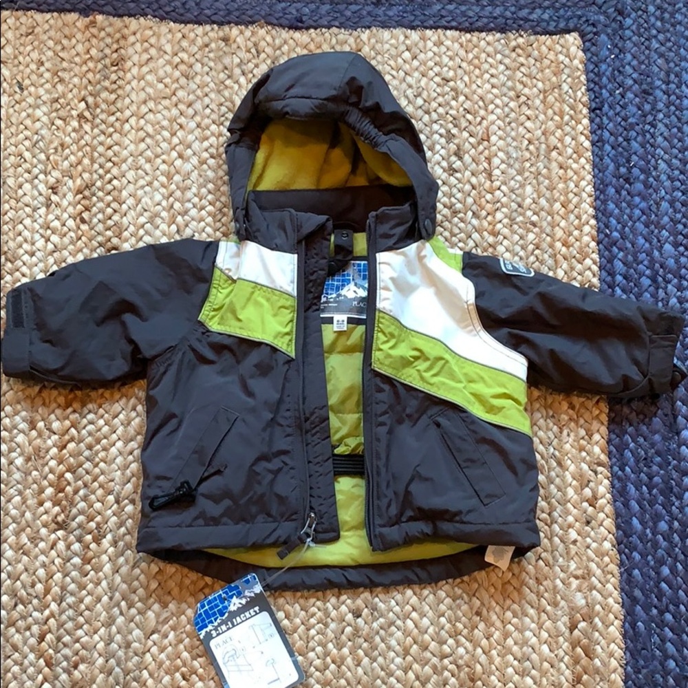 Brand new The Children’s Place liner 6-9 months